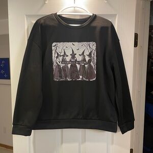 Women’s Pullover Size XL